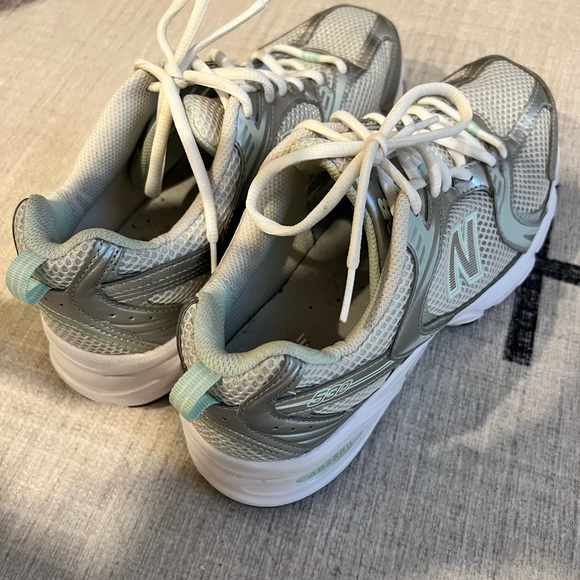 New Balance 530’s - Picture 3 of 5